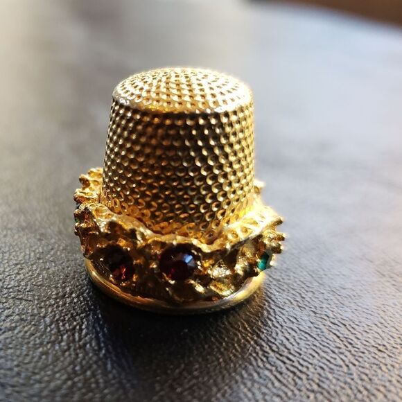 Vtg Jewled Thimble - Picture 2 of 6